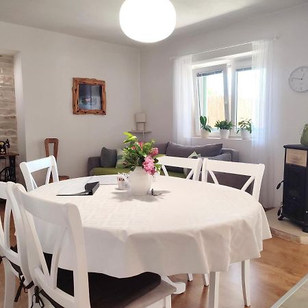 House Kuna Bristane Zewnętrze zdjęcie