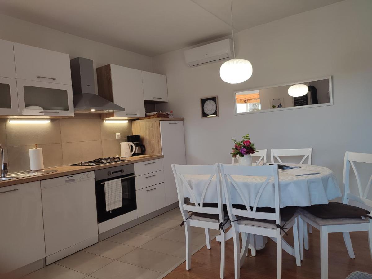 House Kuna Bristane Zewnętrze zdjęcie